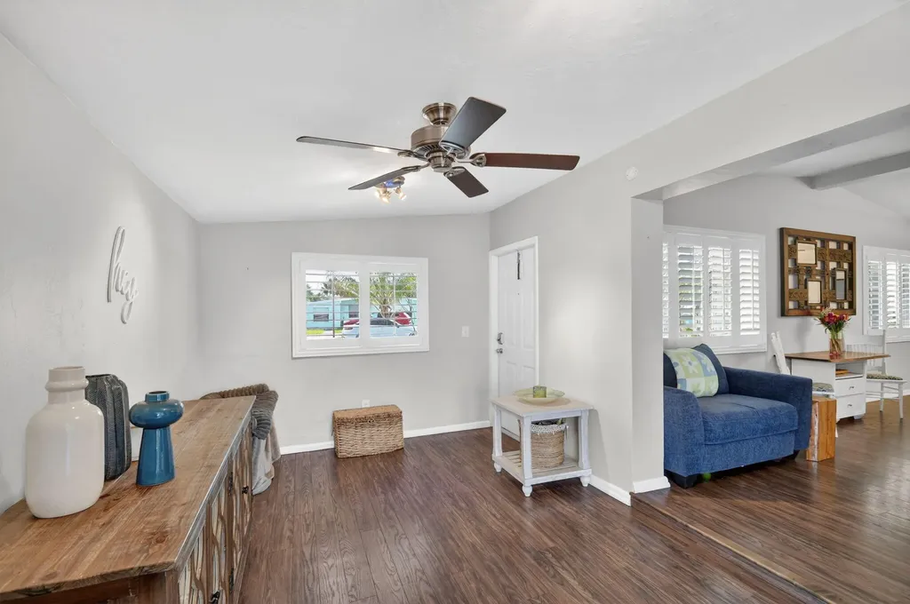 318 Glen Arbor Terrace Boynton Beach FL 33426