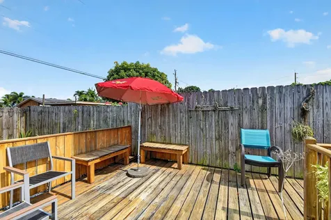 318 Glen Arbor Terrace Boynton Beach FL 33426