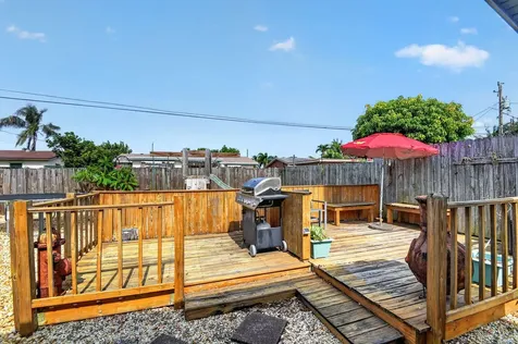318 Glen Arbor Terrace Boynton Beach FL 33426