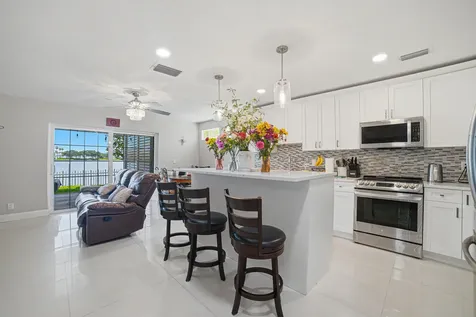 6466 Buena Vista Drive Margate FL 33063