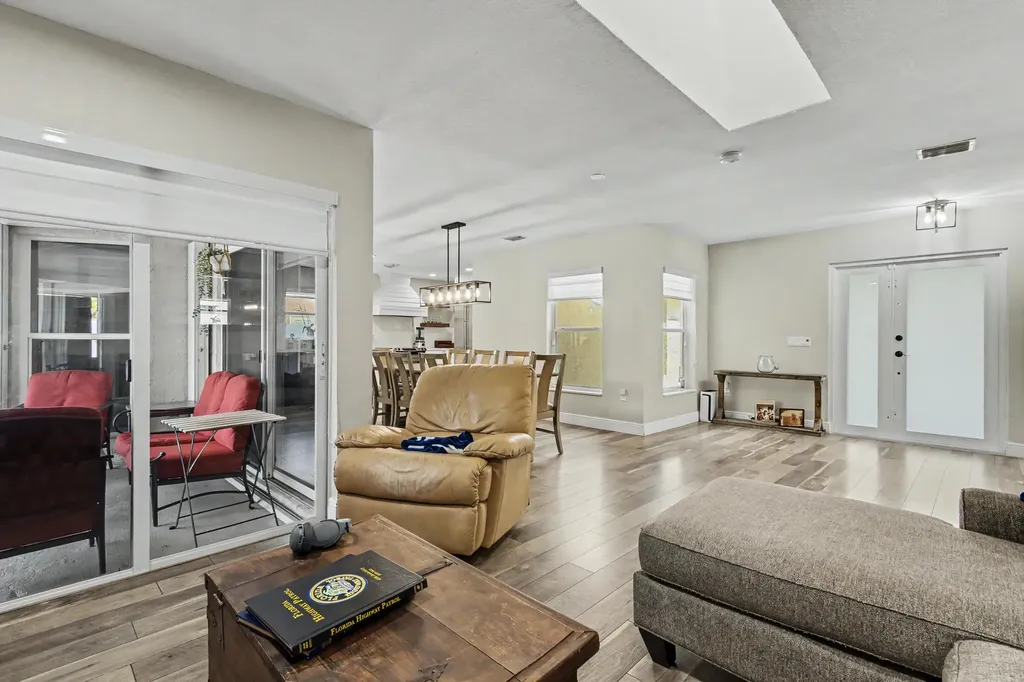 16942 SW 5th Way Weston FL 33326