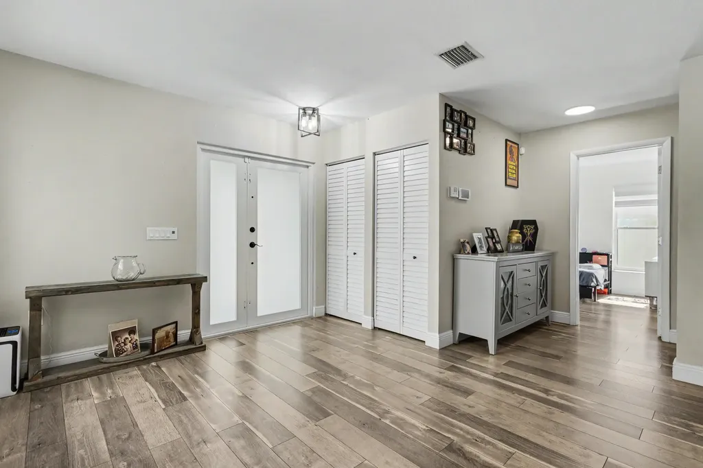 16942 SW 5th Way Weston FL 33326