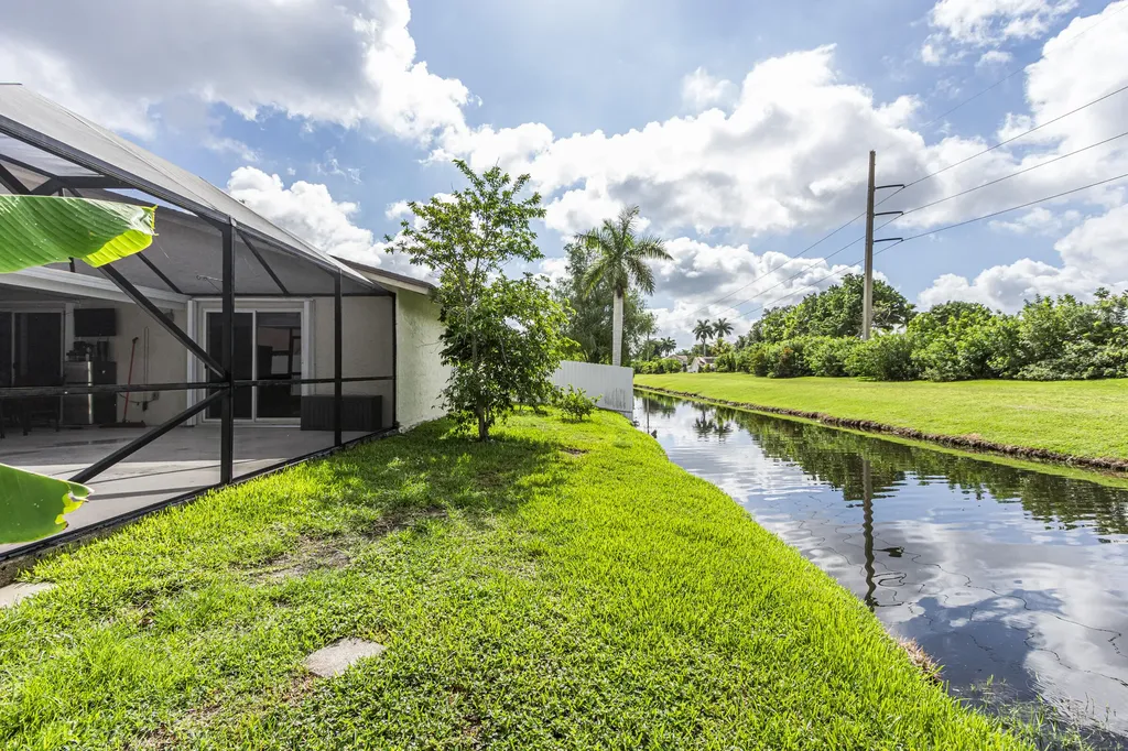 16942 SW 5th Way Weston FL 33326