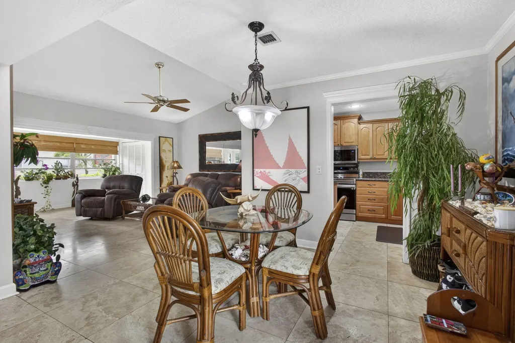 2651 Boundbrook Boulevard West Palm Beach FL 33406