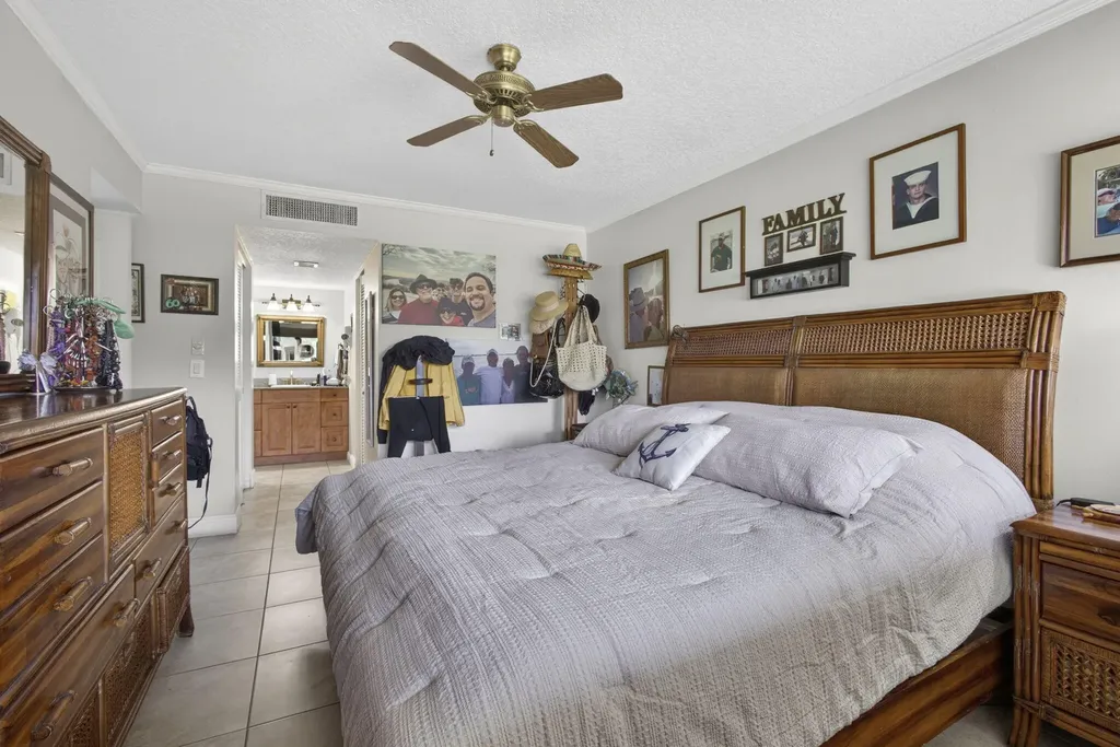 2651 Boundbrook Boulevard West Palm Beach FL 33406