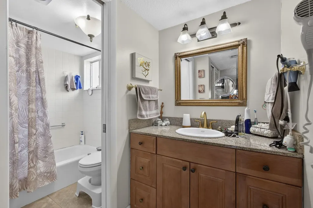 2651 Boundbrook Boulevard West Palm Beach FL 33406