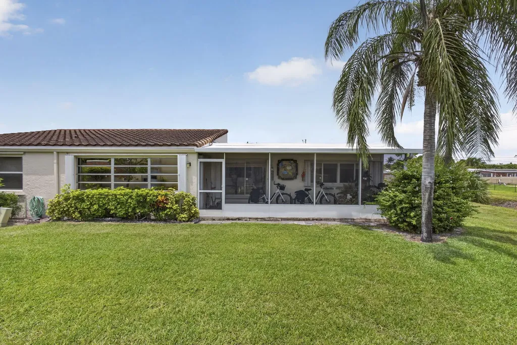 2651 Boundbrook Boulevard West Palm Beach FL 33406