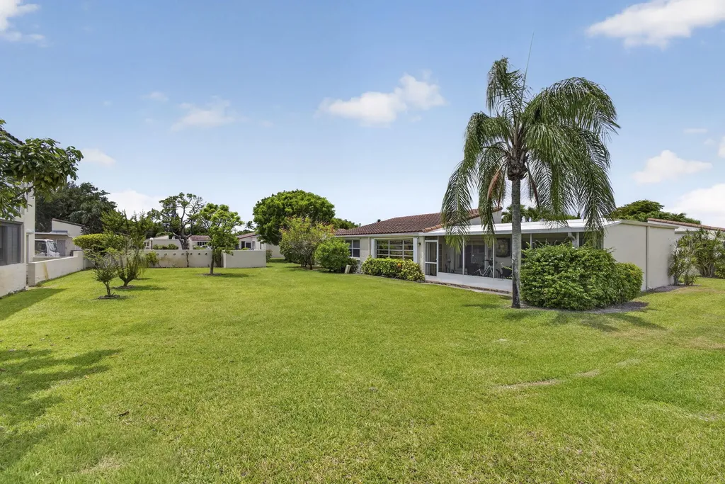 2651 Boundbrook Boulevard West Palm Beach FL 33406