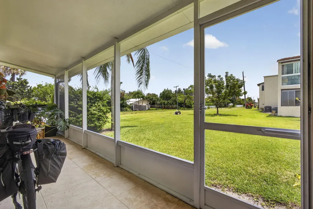 2651 Boundbrook Boulevard West Palm Beach FL 33406