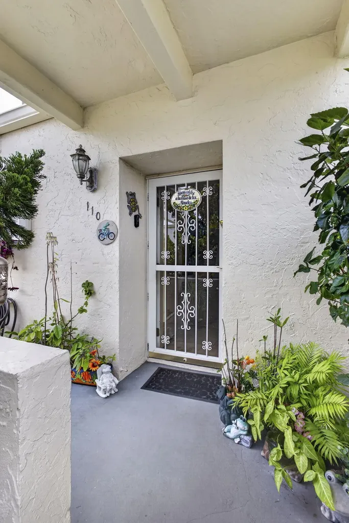 2651 Boundbrook Boulevard West Palm Beach FL 33406