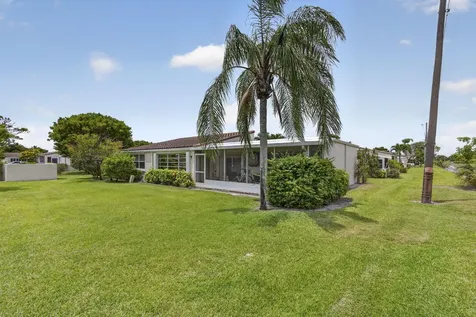 2651 Boundbrook Boulevard West Palm Beach FL 33406