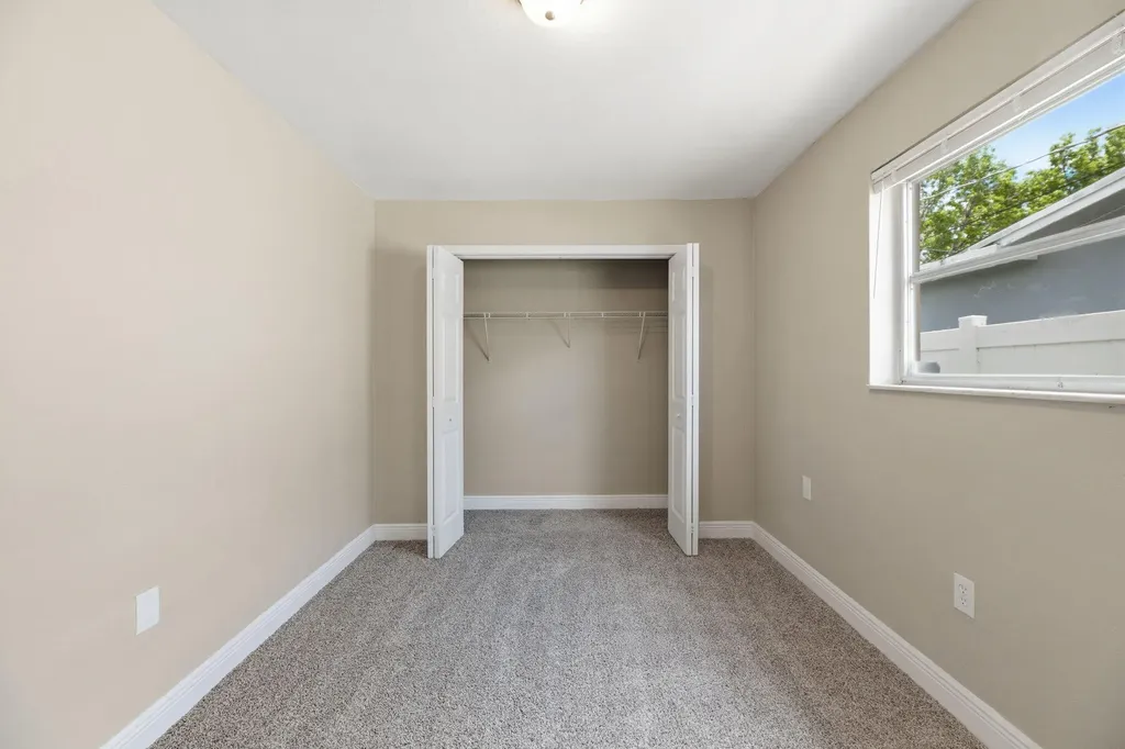 2420 NW 89th Avenue Sunrise FL 33322