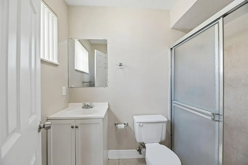 2420 NW 89th Avenue Sunrise FL 33322