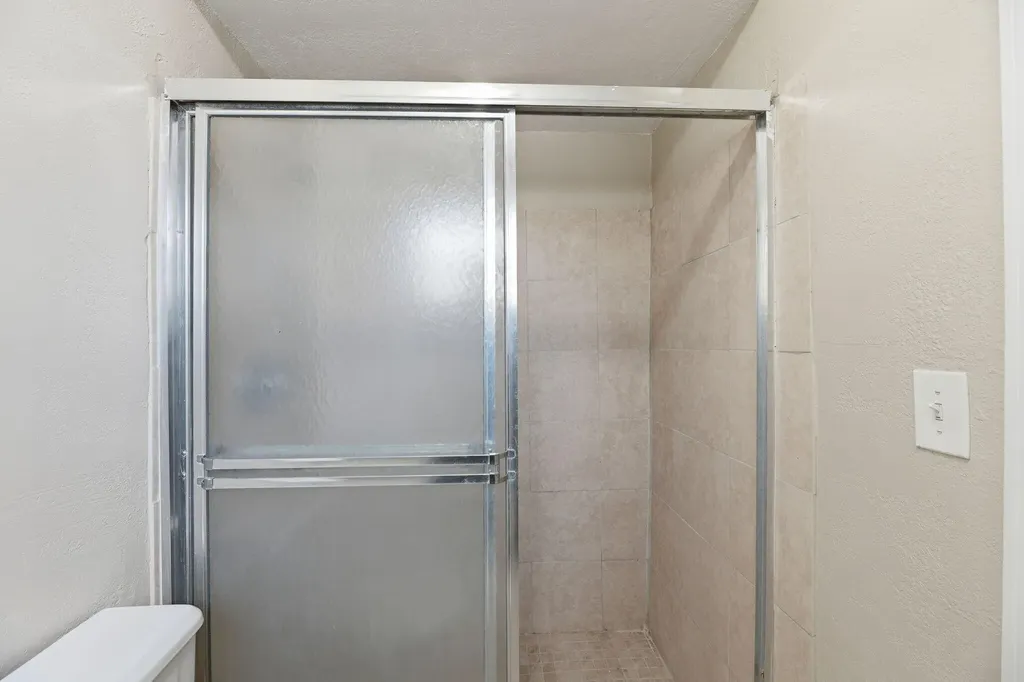 2420 NW 89th Avenue Sunrise FL 33322