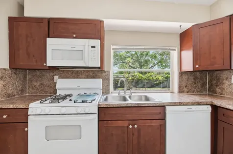 2420 NW 89th Avenue Sunrise FL 33322