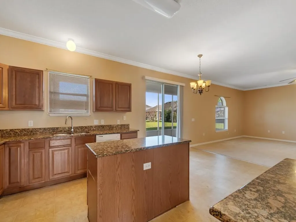 4730 Ashley Lake Circle Vero Beach FL 32967