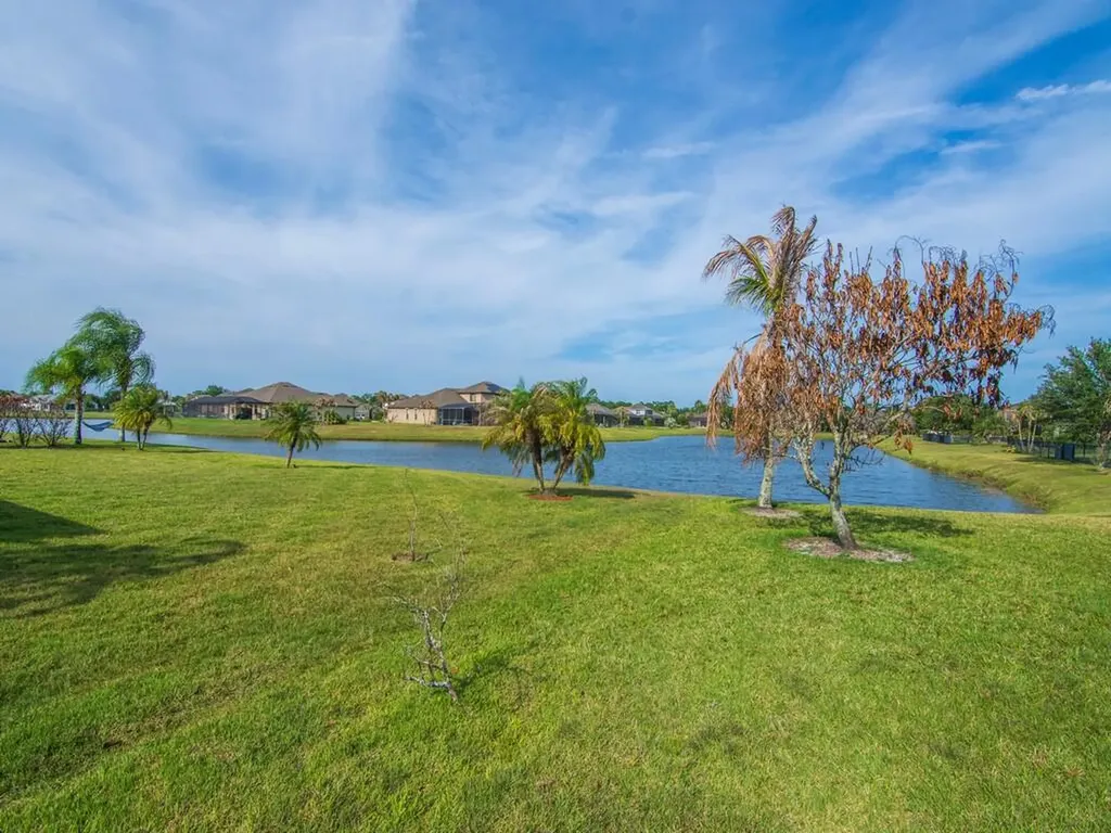 4730 Ashley Lake Circle Vero Beach FL 32967