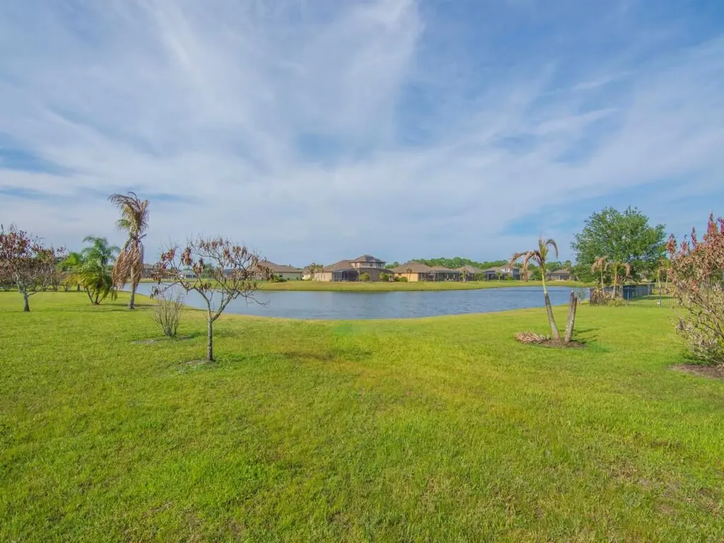 4730 Ashley Lake Circle Vero Beach FL 32967