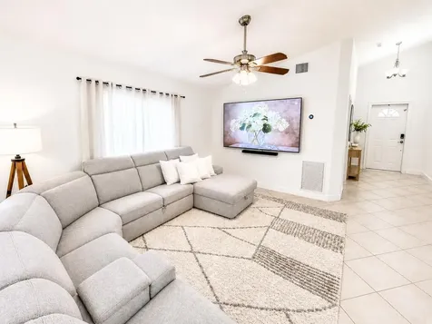 2815 NW 111th Avenue Sunrise FL 33322