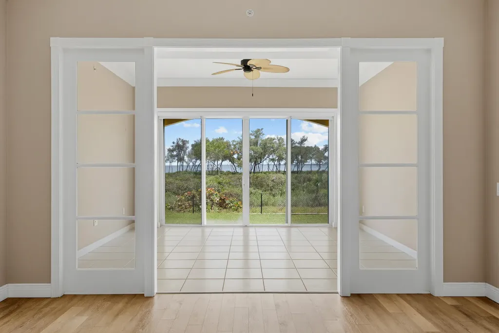 24 Harbour Isle Drive W Fort Pierce FL 34949