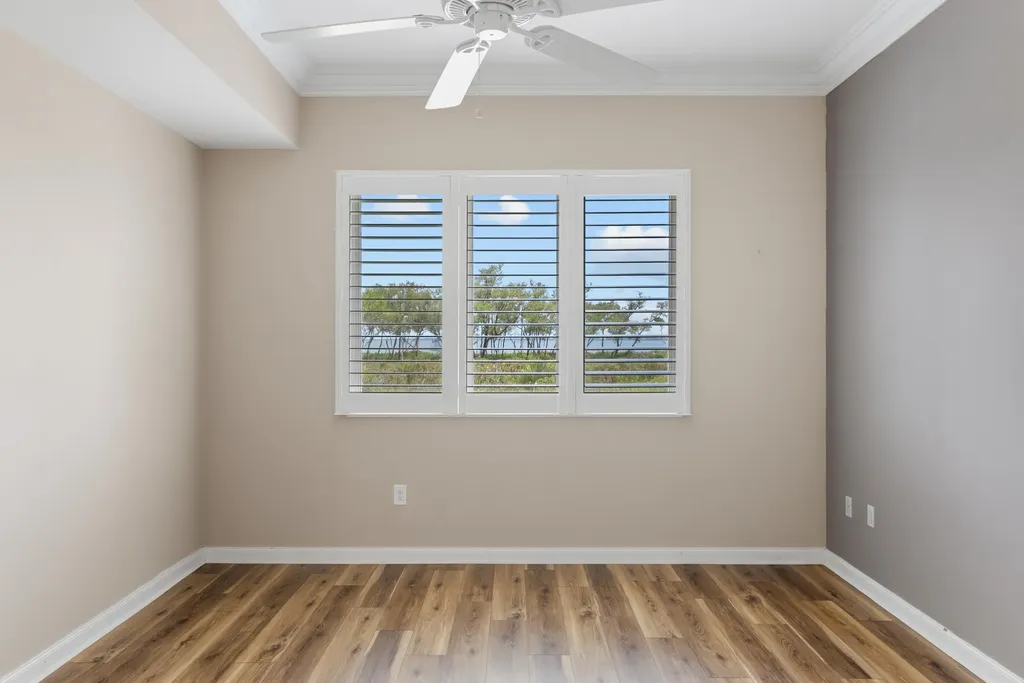 24 Harbour Isle Drive W Fort Pierce FL 34949