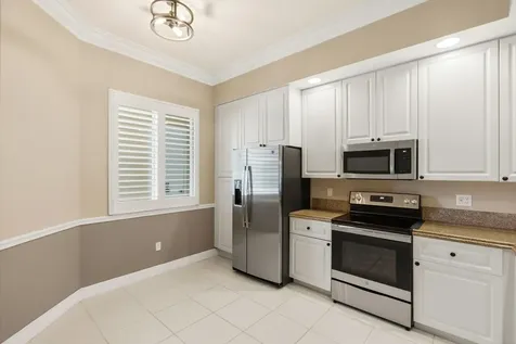 24 Harbour Isle Drive W Fort Pierce FL 34949