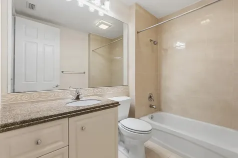 24 Harbour Isle Drive W Fort Pierce FL 34949