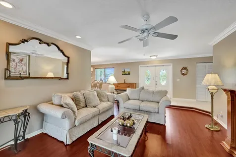 1710 NW 111th Terrace Pembroke Pines FL 33026