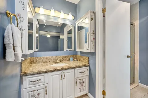1710 NW 111th Terrace Pembroke Pines FL 33026
