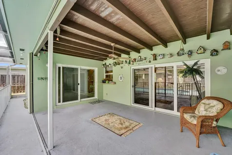 1710 NW 111th Terrace Pembroke Pines FL 33026