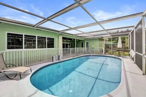 1710 NW 111th Terrace Pembroke Pines FL 33026