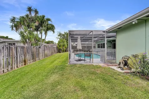 1710 NW 111th Terrace Pembroke Pines FL 33026