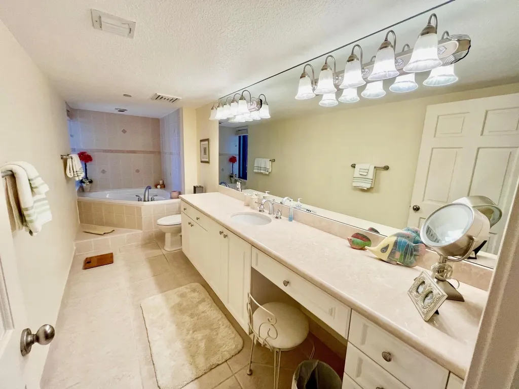 4000 N Ocean Drive Singer Island FL 33404