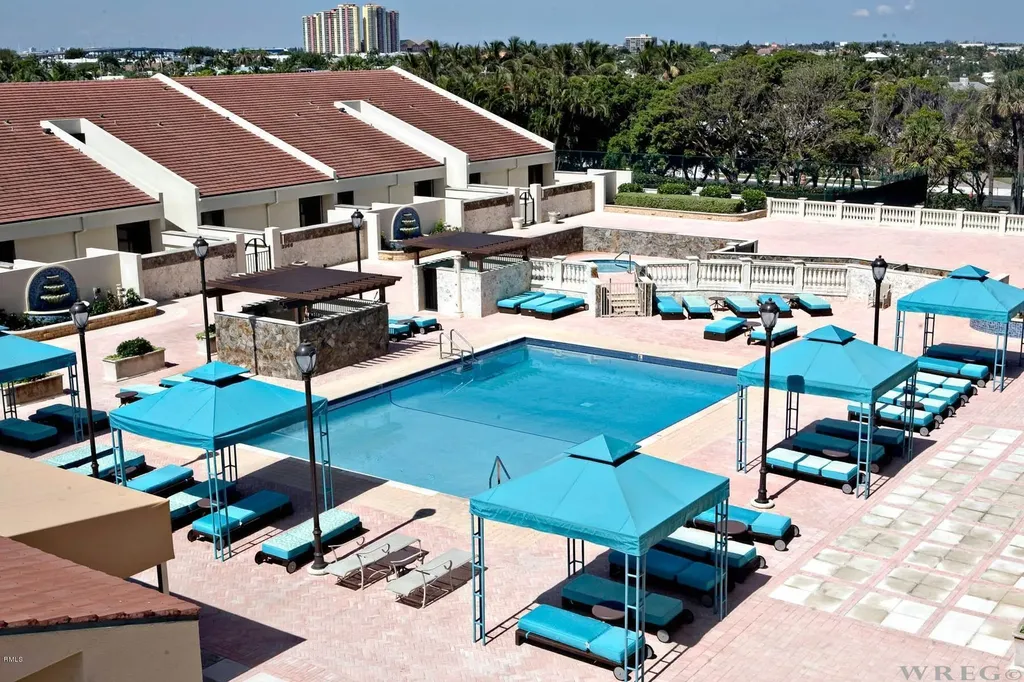 4000 N Ocean Drive Singer Island FL 33404