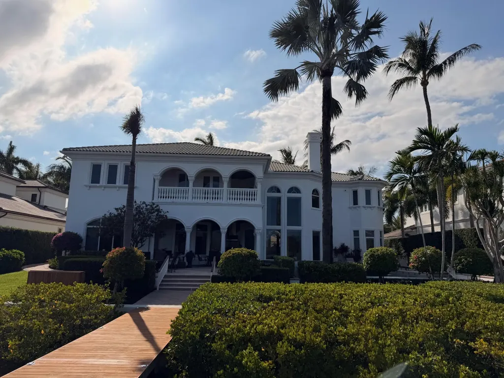 792 Harbour Isle Court West Palm Beach FL 33410