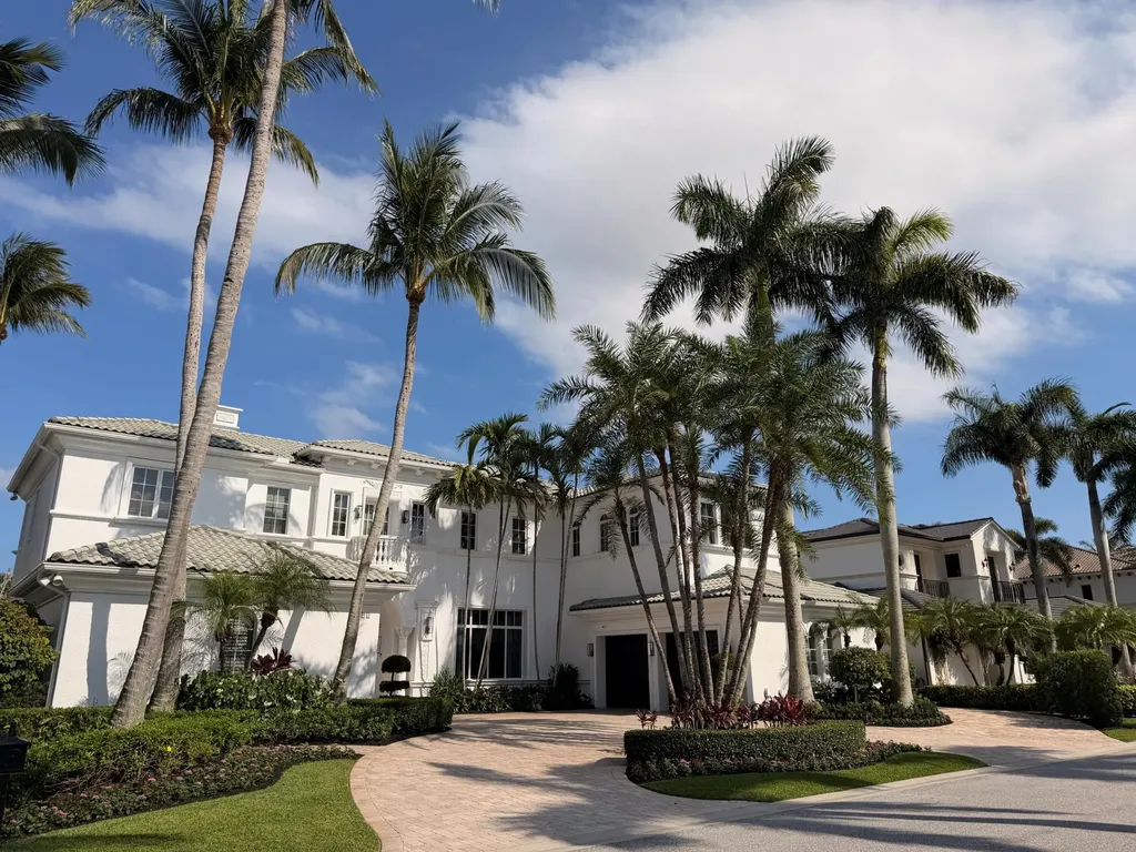 792 Harbour Isle Court West Palm Beach FL 33410