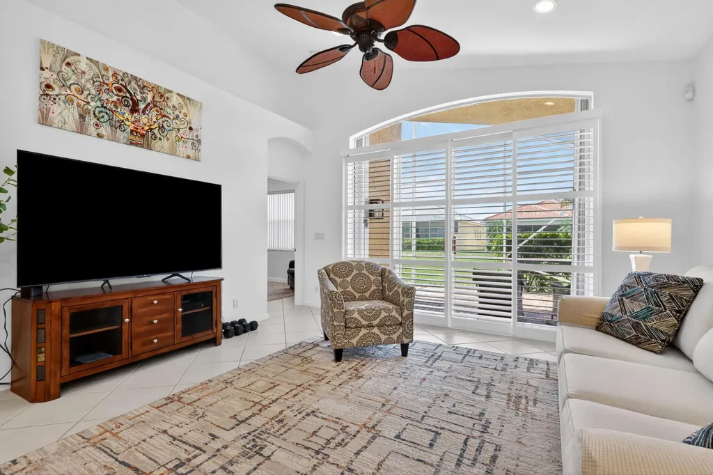 7116 Cataluna Circle Delray Beach FL 33446