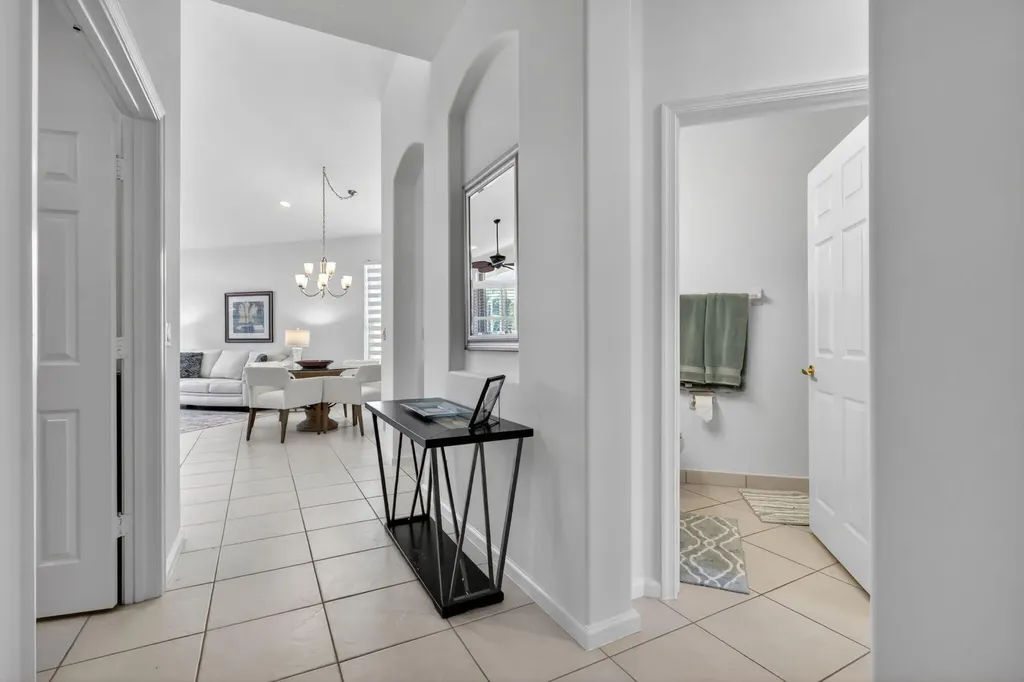 7116 Cataluna Circle Delray Beach FL 33446