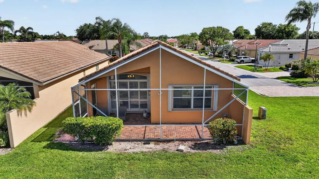 7116 Cataluna Circle Delray Beach FL 33446