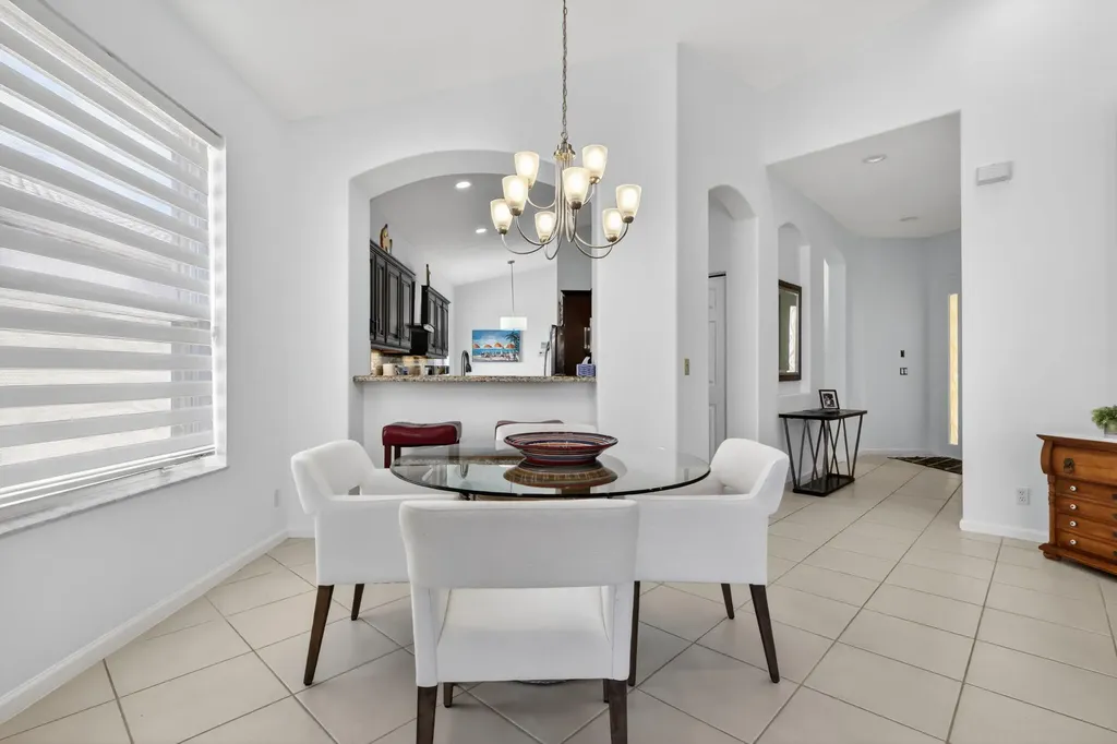 7116 Cataluna Circle Delray Beach FL 33446