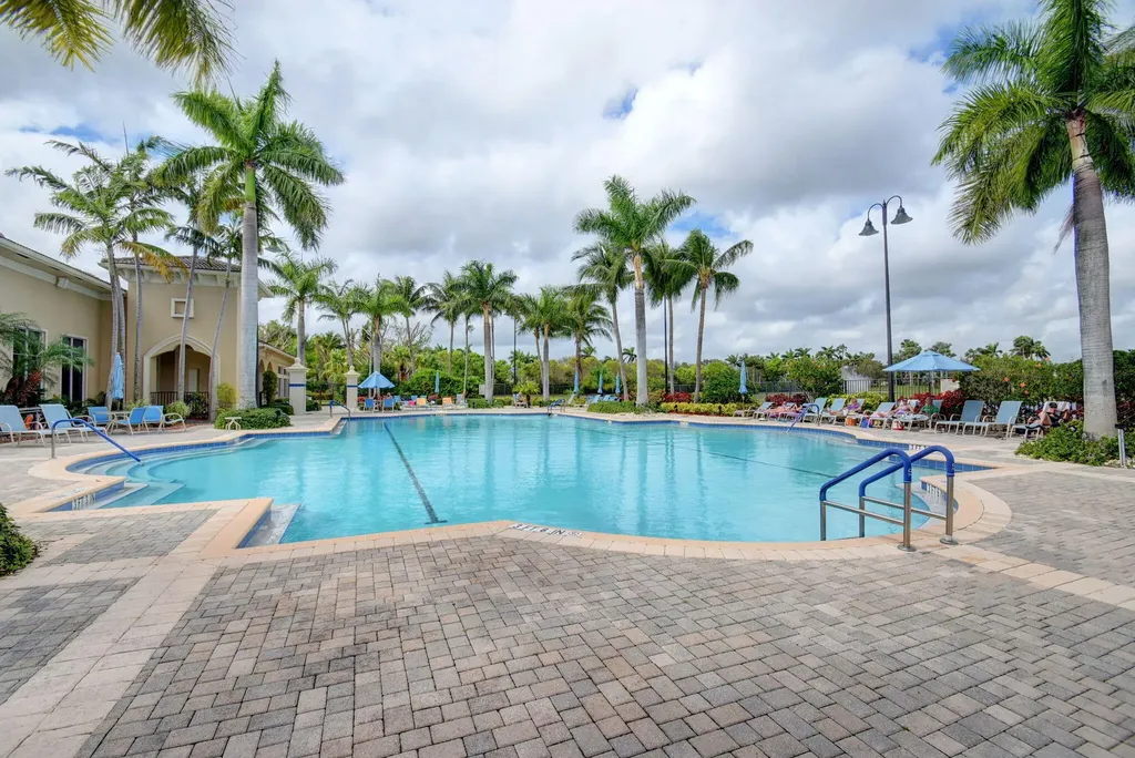 7116 Cataluna Circle Delray Beach FL 33446