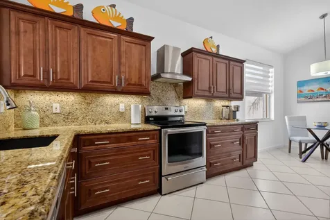 7116 Cataluna Circle Delray Beach FL 33446