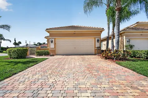 7116 Cataluna Circle Delray Beach FL 33446