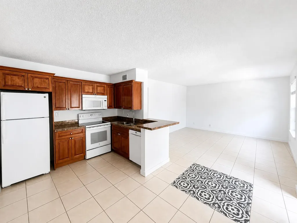 11473 NW 42nd Street Coral Springs FL 33065
