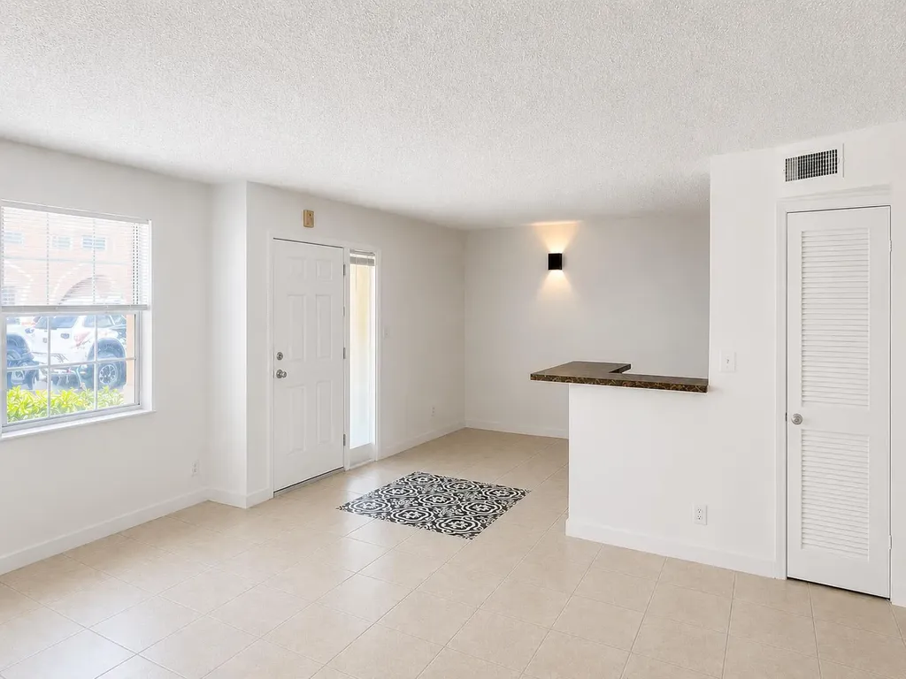 11473 NW 42nd Street Coral Springs FL 33065