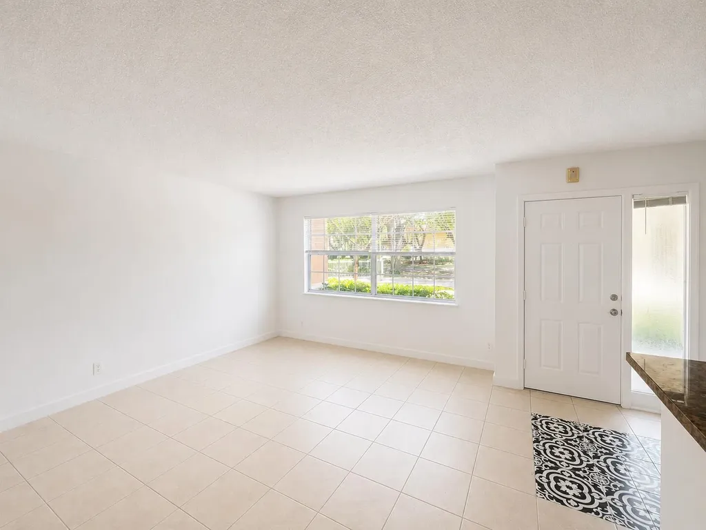 11473 NW 42nd Street Coral Springs FL 33065