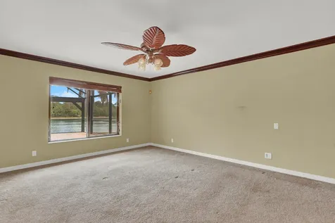 9335 SW Eagles Landing Stuart FL 34997