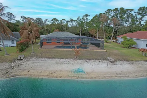 9335 SW Eagles Landing Stuart FL 34997