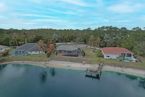 9335 SW Eagles Landing Stuart FL 34997