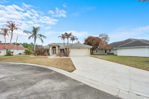 9335 SW Eagles Landing Stuart FL 34997